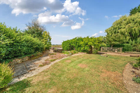 1320004-5-686e728...