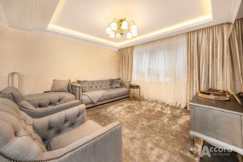 Kitchen/Reception Room