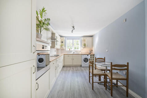 1321454-8-686e333...