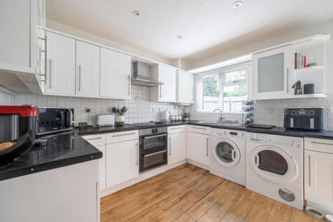 1334203-8-6894676...