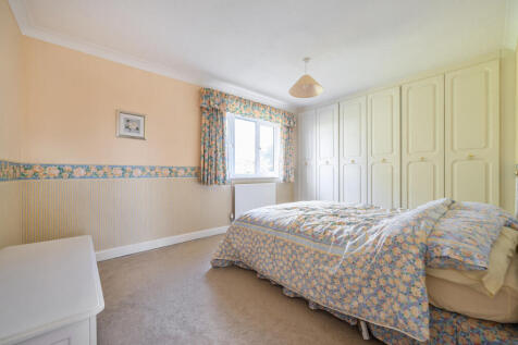 1340913-5-689e163...