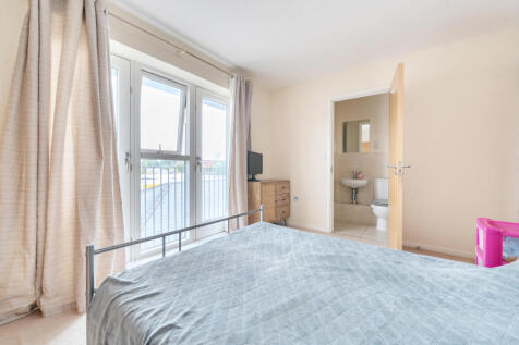 1341639-5-68a5941...