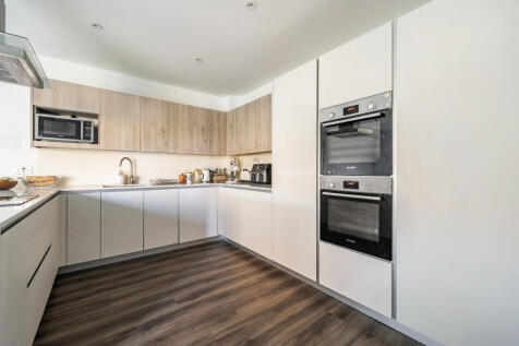 1354562-19-68cd5c...