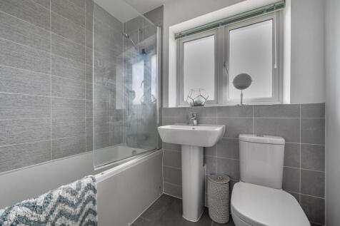 1356869-6-68d1499...