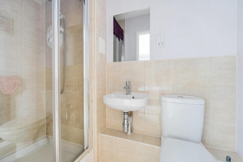 1341637-7-68a5928...