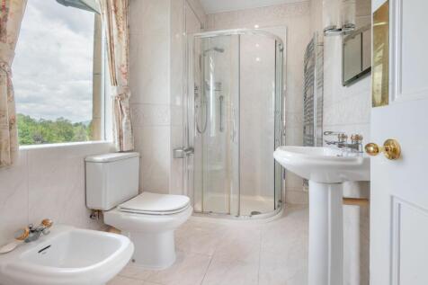 Bedroom One Ensuite