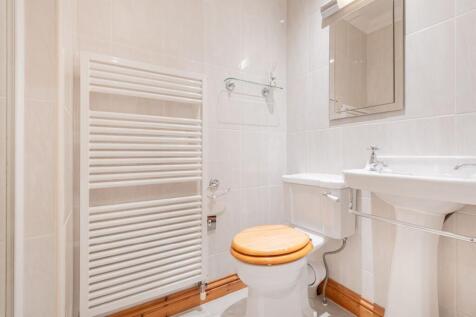 Bedroom Two Ensuite