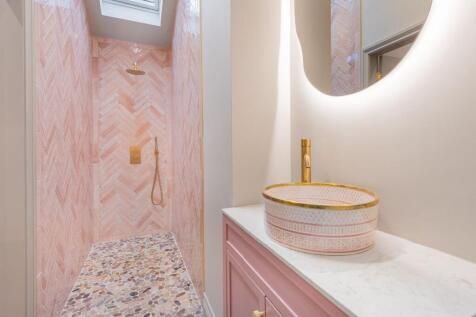 The Coach House - Shower