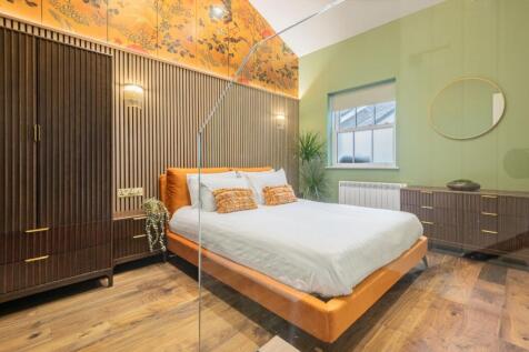 The Studio - Bedroom 