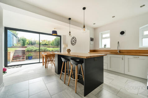 3bf155ed-b8c6-4b8...