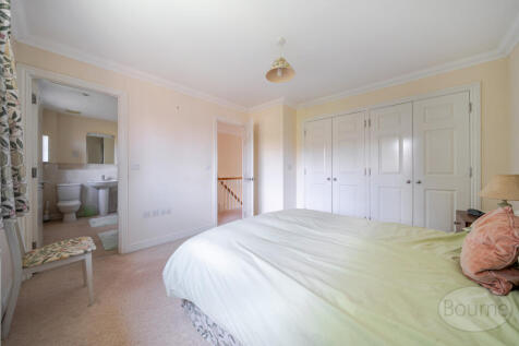 439ebfb7-4bce-4e1...