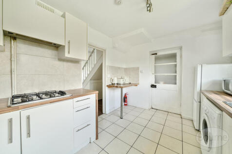 ca8a5e44-6c84-441...