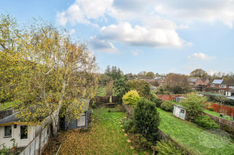 83d96a8d-a651-453...