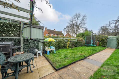 d69376e6-e8c8-4b9...