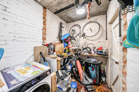 2575dff1-4f2a-483...