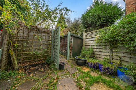 7976d848-ac12-4ee...