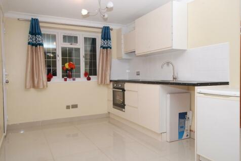 Studio Flats To Rent In Wimbledon South West London Rightmove