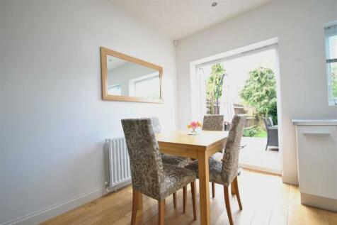 1 Bedroom Flats To Rent In Wimbledon South West London