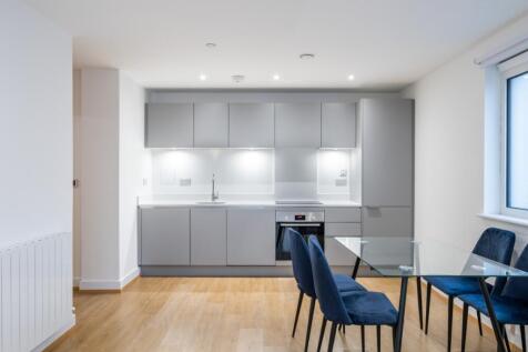 43-Whyteleaf-Hous...