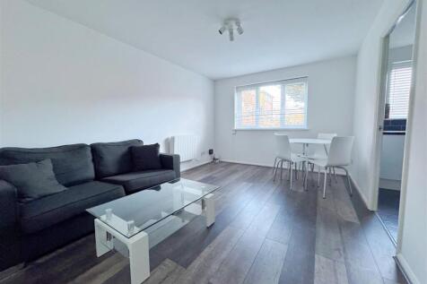 Reception room 1_inPixio.jpg