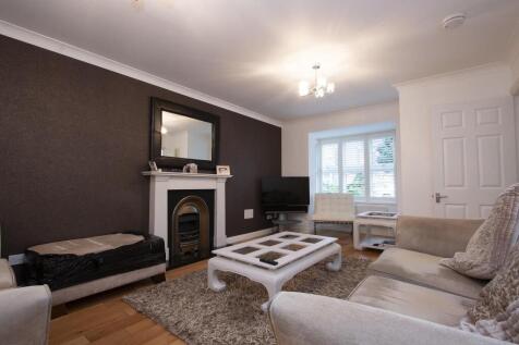 14 Hadleigh Drive, Sutton reception 1.jpg
