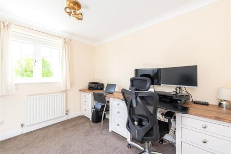 Bed Five/Office