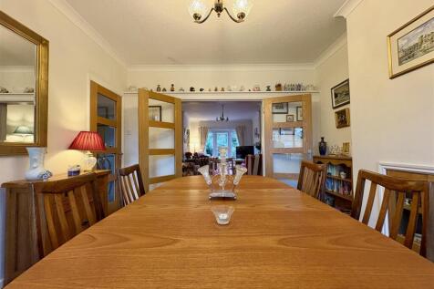 New Dining Room 2.jpeg