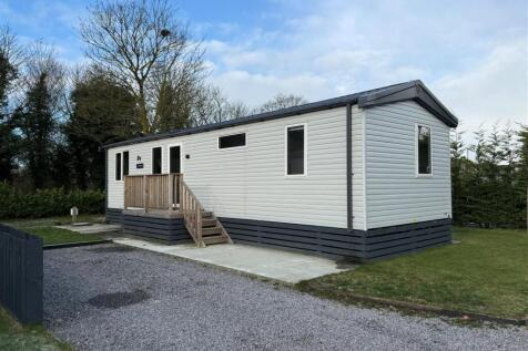 Lodge 7 - Stonewood.jpg