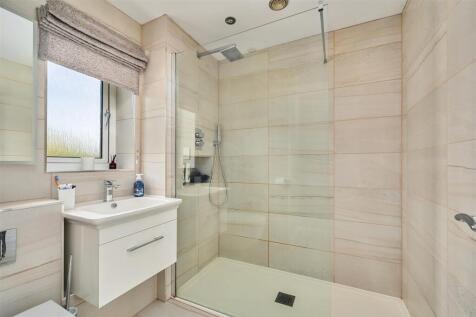 CONIFERS &amp; ROSE COTTAGE - BN245NX (36).jpg