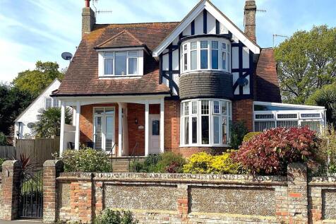 3 Trevenna - front3.jpg