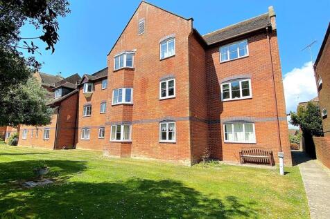 29 Charters Towers - Front.jpg