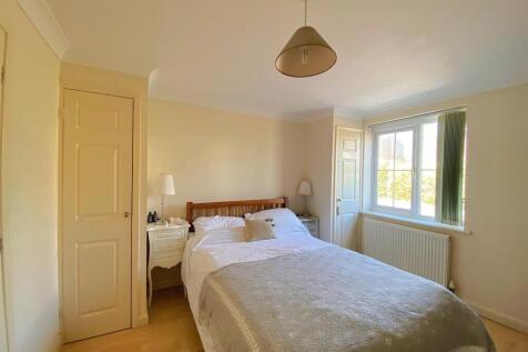 2 Chancery Ct - Bed1.jpg