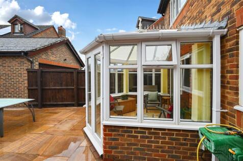 18 ALDER GARDEN - TN395JY - PHOTOS (5).jpg