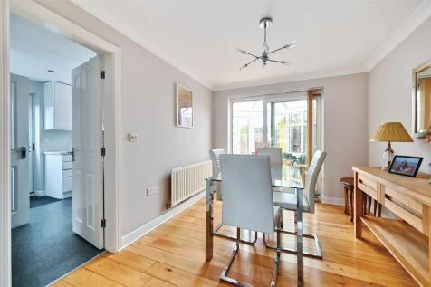 18 ALDER GARDEN - TN395JY - PHOTOS (12).jpg