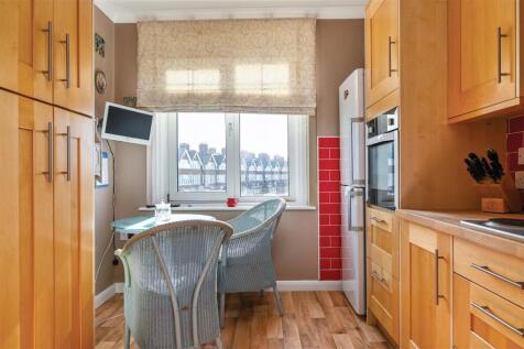 32 THE SACKVILLE - TN401LS (8).jpg