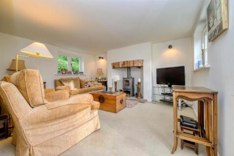 Milton Cottage - Internal (2 of 19).jpg