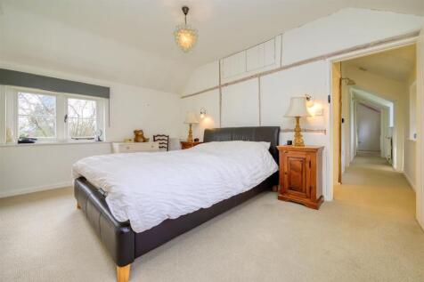 Milton Cottage - Internal (13 of 19).jpg