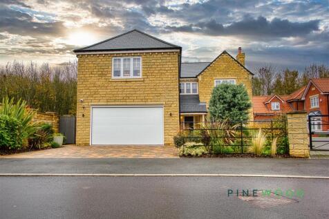 Settlement Drive, Clowne, Derbyshire, S43