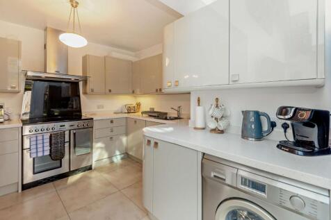 8643622-interior13-800.jpg