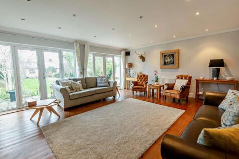 8587148-interior02-800.jpg