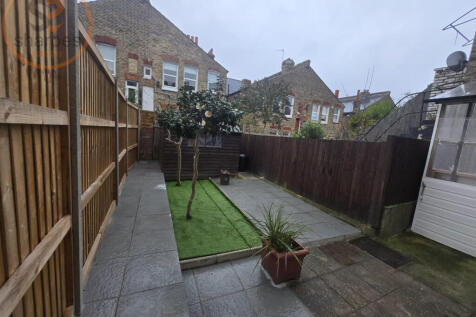 972cbadd-63c1-457c-98fc-79e7936e04f2