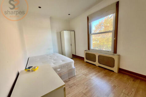 WhatsApp Image 2025-10-06 at 16.55.50.jpeg