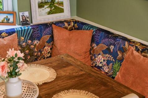 Breakfast room