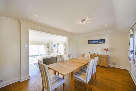 Dining/reception