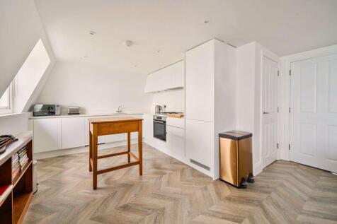 Kitchen/reception room