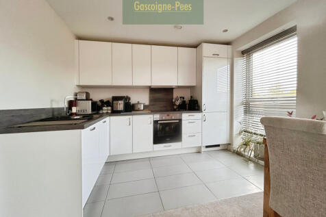 Property Image 4