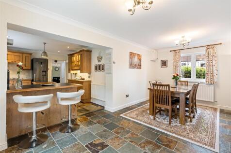 Greenwood Road, Llandaff, Hern Crabtere (26).jpg