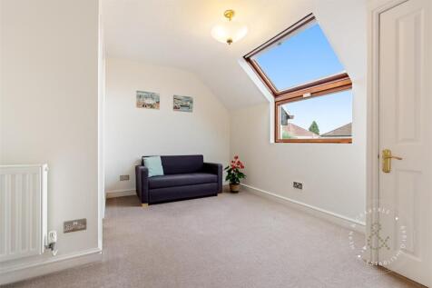 Greenwood Road, Llandaff, Hern Crabtere (33).jpg