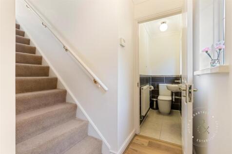 Greenwood Road, Llandaff, Hern Crabtere (32).jpg