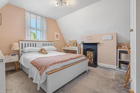 Bridge Road, HernCrabtree (33).jpg